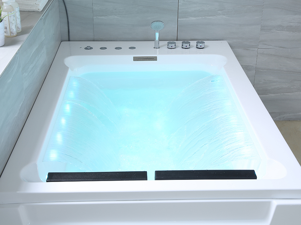 Acrylic  bathtub 5035