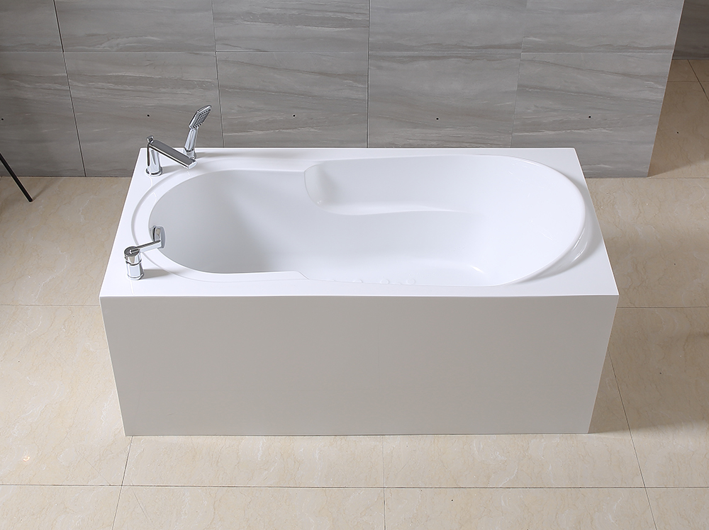 Acrylic  bathtub 5057