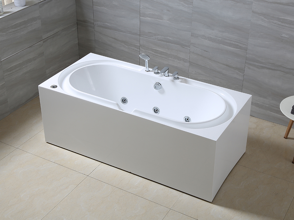 Acrylic  bathtub 5105