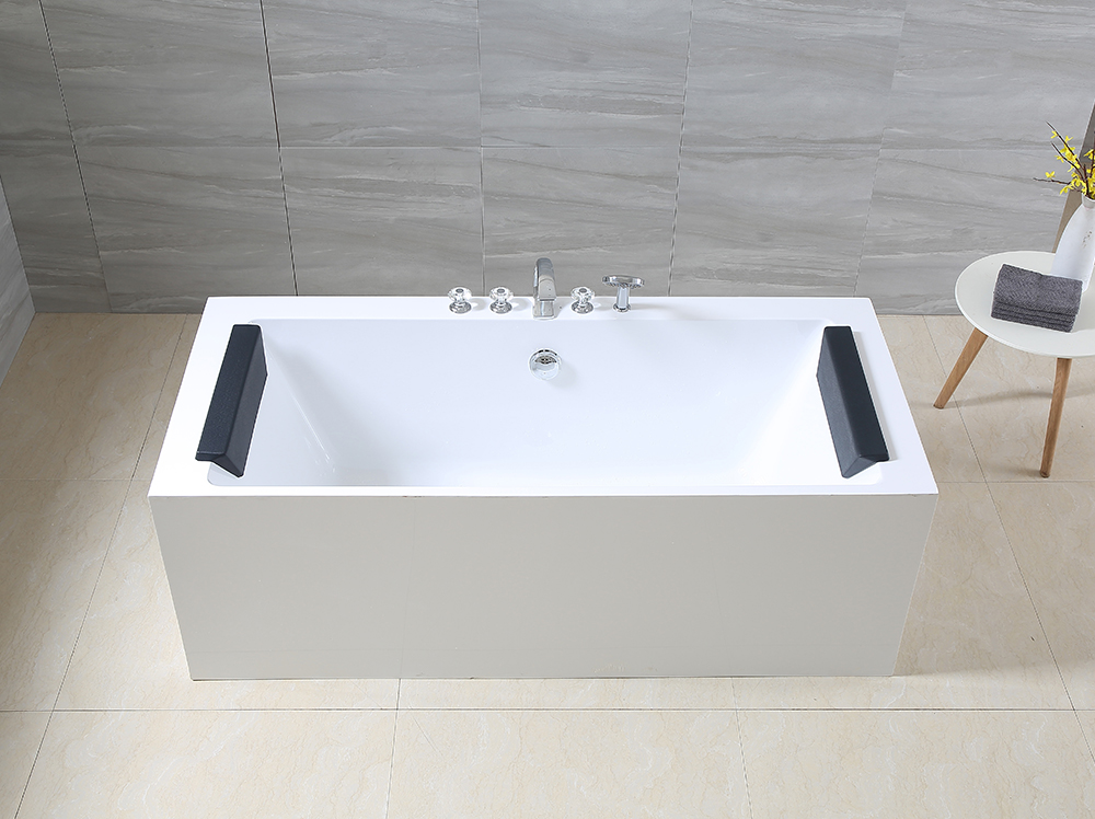 Acrylic  bathtub 5077