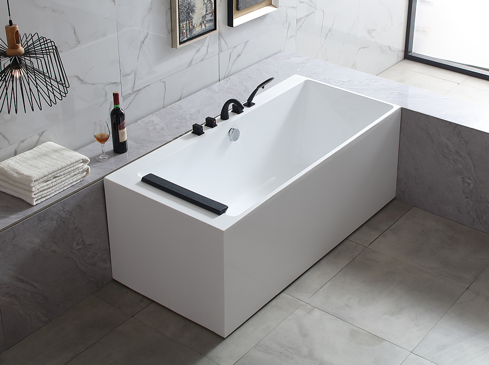 Surf acrylic bathtub 8326