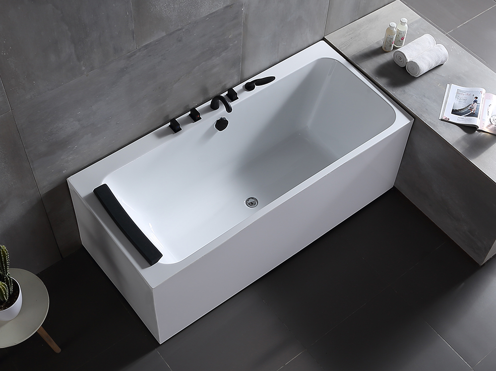 Surf acrylic bathtub 8327